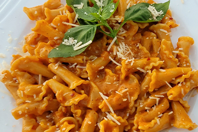Spicy Vodka Sauce Pasta
