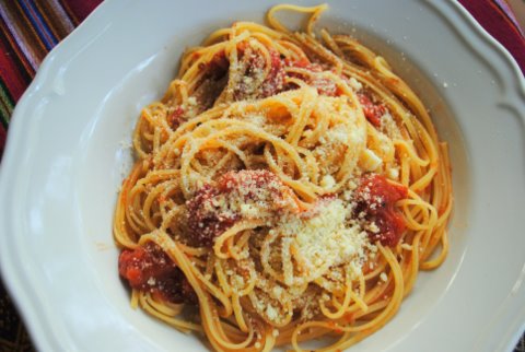 Tomatosaucelinguinebowl Tomatosaucelinguinebowl