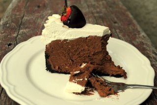 Chocolate-mousse-slice