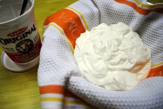 Tzatziki-draining Tzatziki-draining