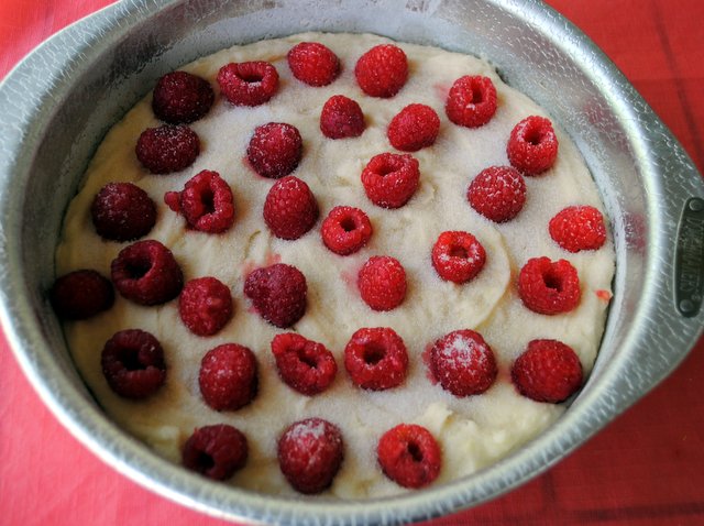 Rasp-cake-unbaked Rasp-cake-unbaked