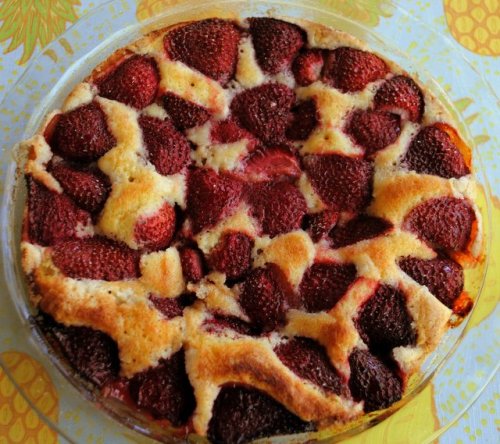 Strawcakewhole Strawcakewhole