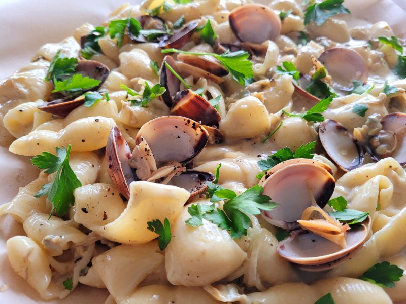 Clamsauceclose2 Clamsauceclose2