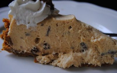 CREAMY PEANUT BUTTER PIE