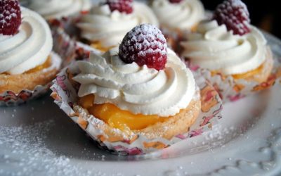 TANGY LEMON CURD TARTS