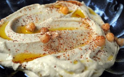 ETHEREALLY SMOOTH HUMMUS